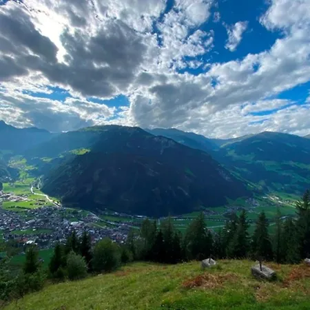 Haus Dora 1 Filzenkogel * Mayrhofen